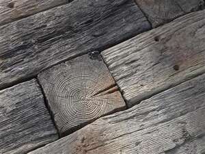 Pavé béton moulé effet bois MARSHALLS TIMBERSTONE Driftwood L. 22,5 x l. 22,5 x Ép. 5 cm