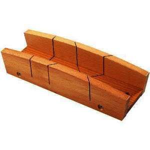 BOITE A COUPE HETRE 300MM VRAC2