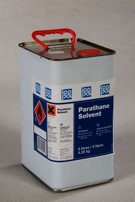 Solvant pour nettoyage des outils PARATHANE SOLVENT - Bidon de 5 L