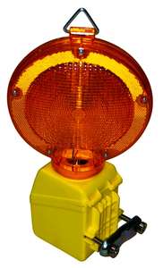 LAMPE DE CHANTIER A PILE CLIGNOTANTE AUTOMATIQUE A LED