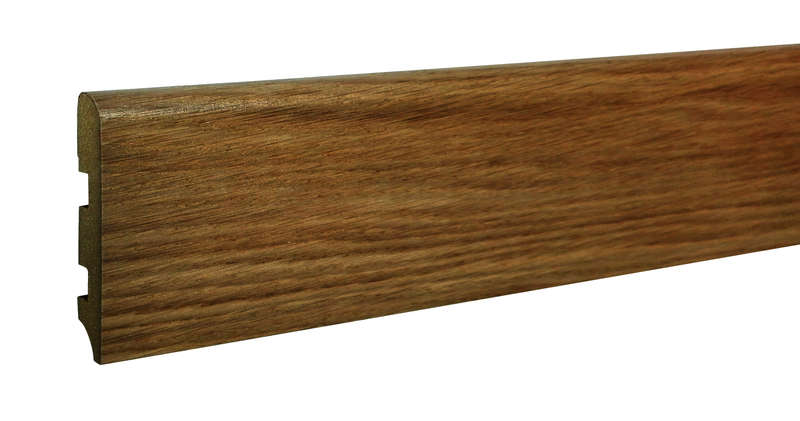 Plinthe parquet cache fils en MDF - plaqué Chêne verni naturel - L. 2230 x l. 80 x Ép. 14 mm