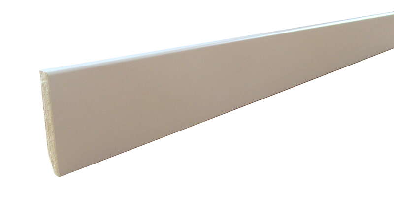 Plinthe en MDF arêtes vives - bord arrondi - prépeint blanc - L. 2400 x l. 80 x H. 14 mm