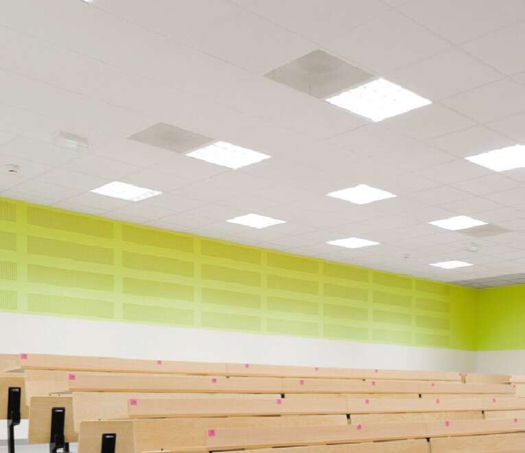 Dalle de plafond CONTUR REGULA pour plafonds acoustiques L. 600 x l. 600 x Ép. 13 mm