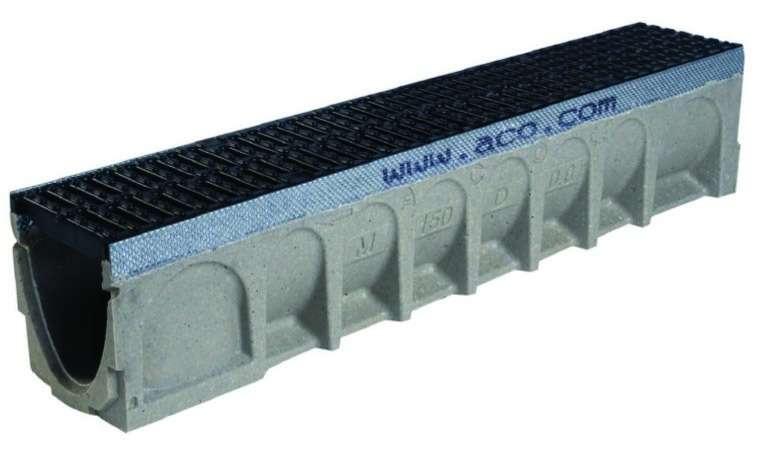 Caniveau ACO MULTIDRAIN 150 en béton polymère H. 210 mm + grille passerelle en fonte classe C250