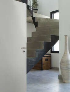 Bloc porte plane prépeint alvéolaire chant droit H. 2040 x l. 730 mm poussant droit - Huisserie résineux 90x45 mm