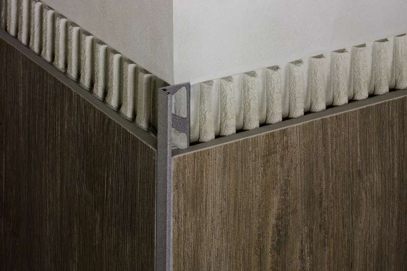 Profilé de finition et de décoration SCHLÜTER SCHIENE-TSBG beige gris L. 2,5 m x H. 6 mm