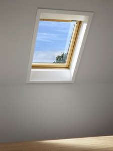 Fenêtre de toit à rotation manuelle GFL UK08 bois l. 134 x H. 140 cm