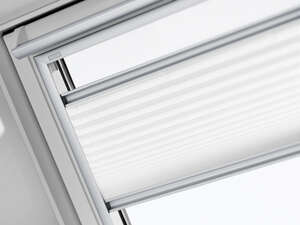 Store plissé manuel FHL blanche pour fenêtre de toit S06 l. 114 x H. 118 cm